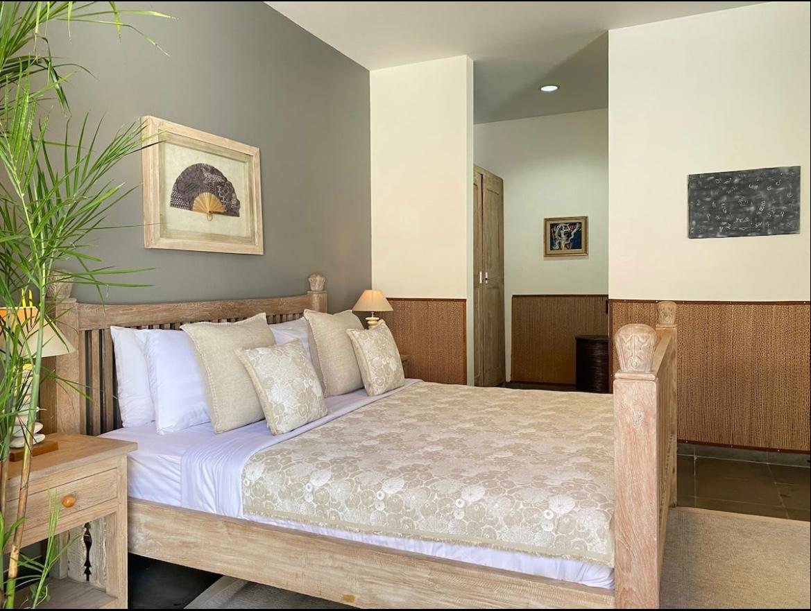 Cozy 3 Bedroom Villa with Private Pool in the Heart of Berawa — image 4