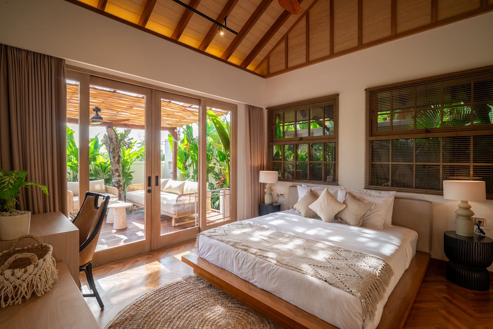 Modern 2 Bedroom Villa with Private Pool in Babakan, Canggu — image 8