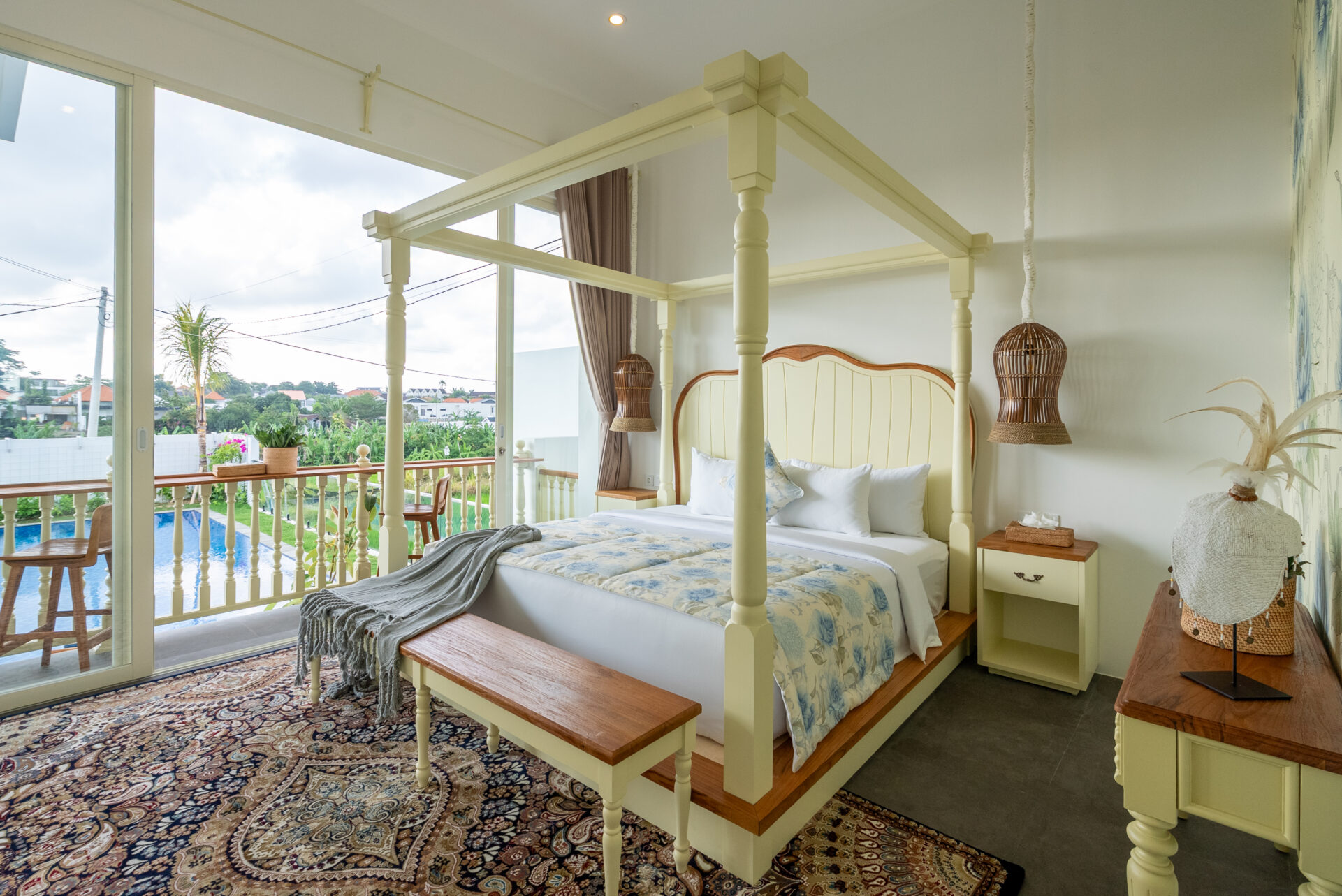 Luxury 6 Bedroom Villa with Private Pool in Berawa, Canggu — image 14