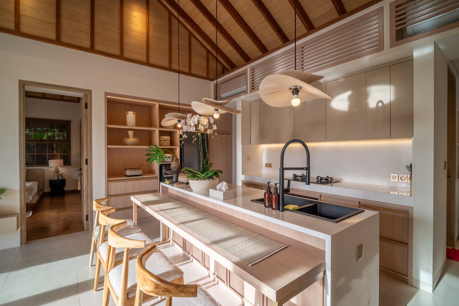 Modern 2 Bedroom Villa with Private Pool in Babakan, Canggu — image 6