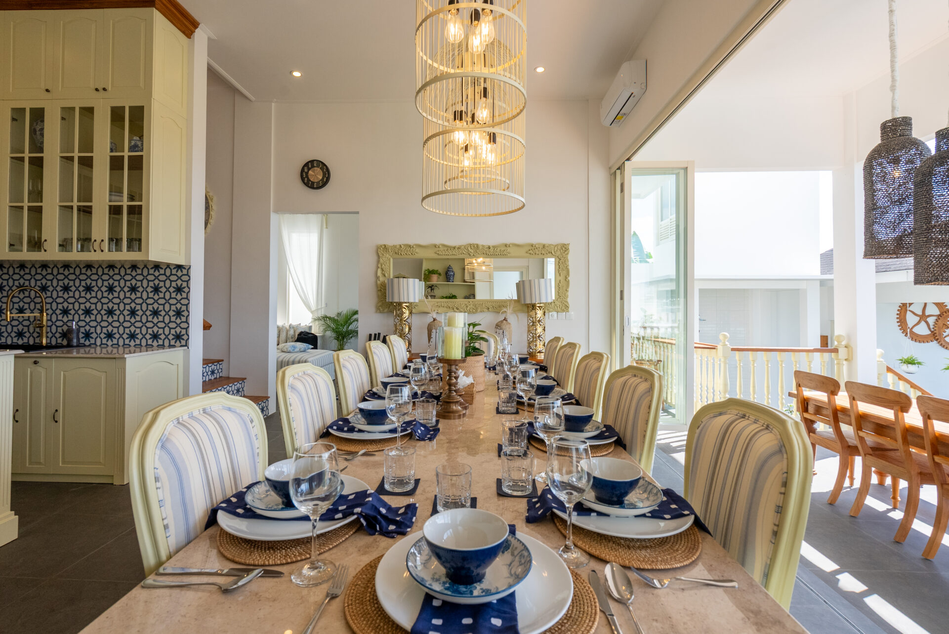 Luxury 6 Bedroom Villa with Private Pool in Berawa, Canggu — image 6