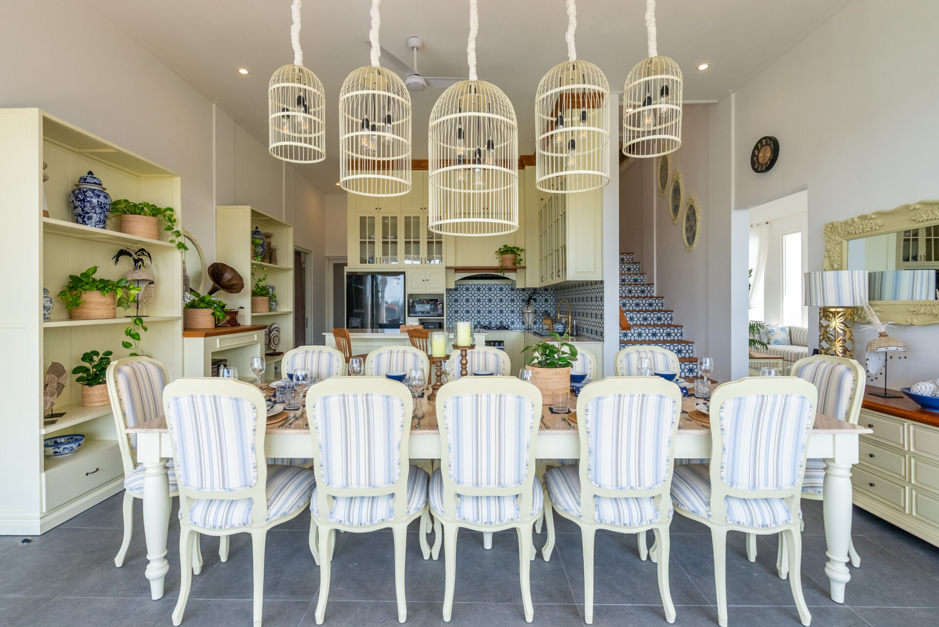 Luxury 6 Bedroom Villa with Private Pool in Berawa, Canggu — image 7