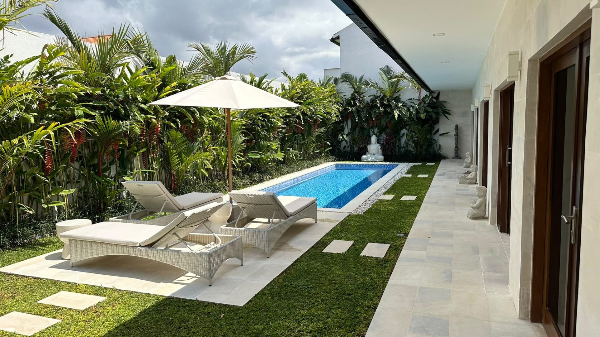 Brand-New 3 Bedroom Family Villa with Rice Field Views in Sanur — image 4