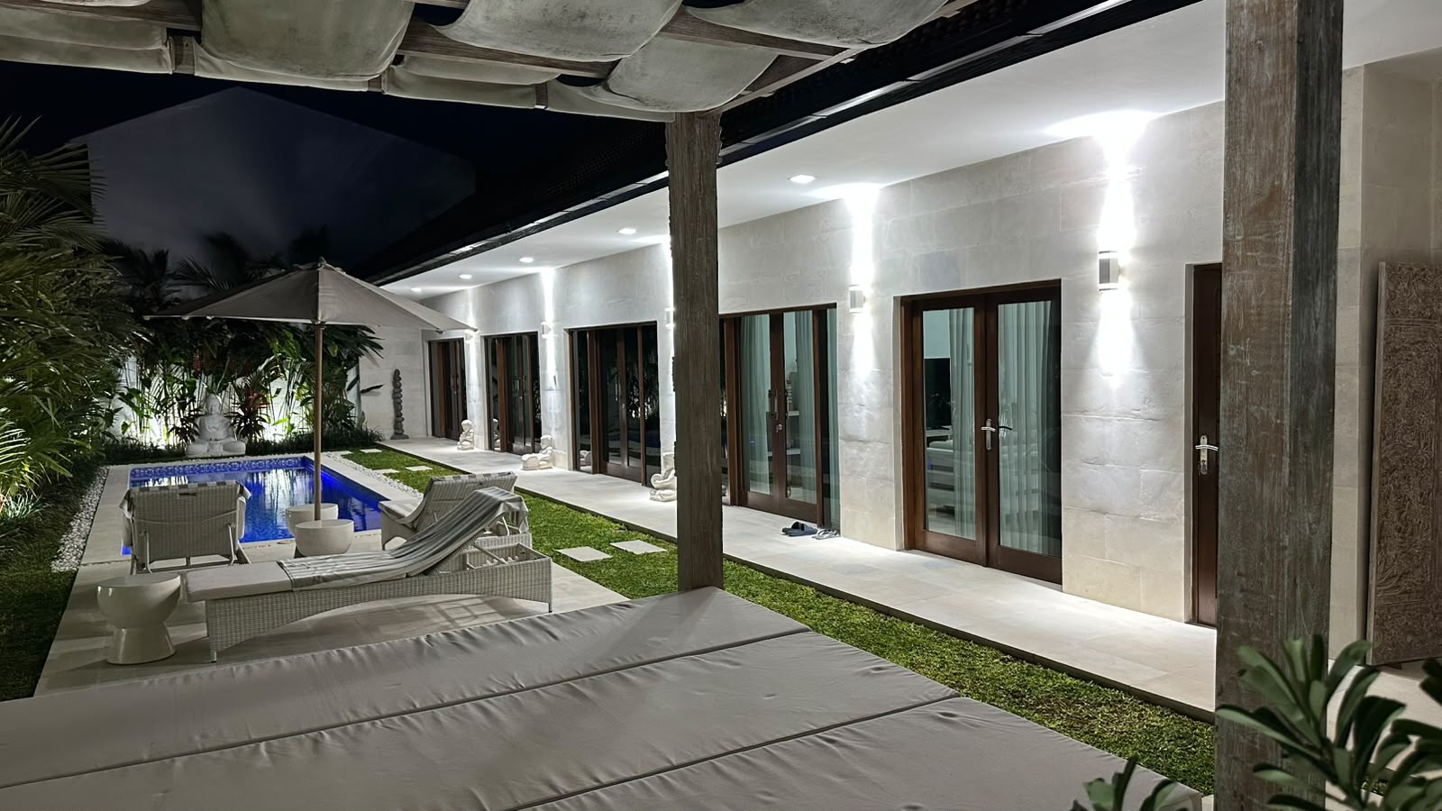 Brand-New 3 Bedroom Family Villa with Rice Field Views in Sanur — image 2