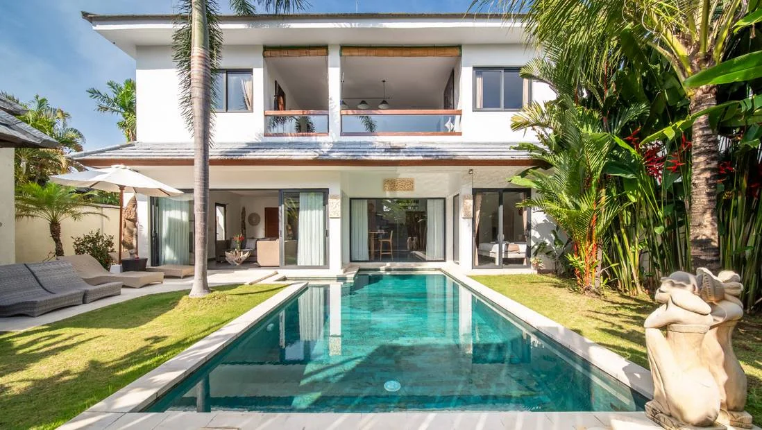 3-Bedroom Villa with Private Pool Steps from Double Six Beach, Seminyak — image 3