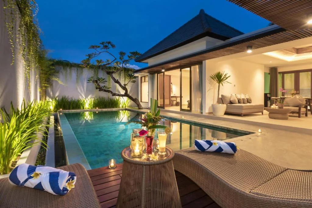 2-Bedroom Private Villas in Seminyak – Tropical Comfort with Private Pool — image 15