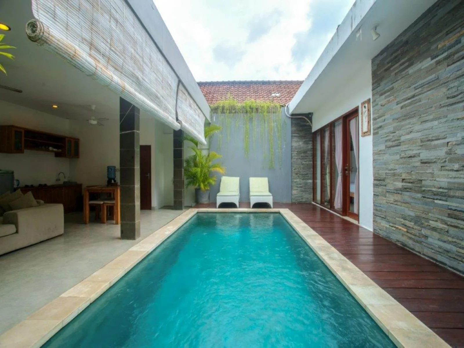 Stylish 2-Bedroom Private Villa with Pool in Seminyak – 2 Mins Walk to Eat Street and Beach – BVI4695