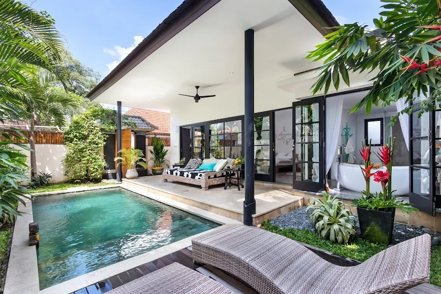 Romantic 1-Bedroom Private Pool Villa Near Ubud