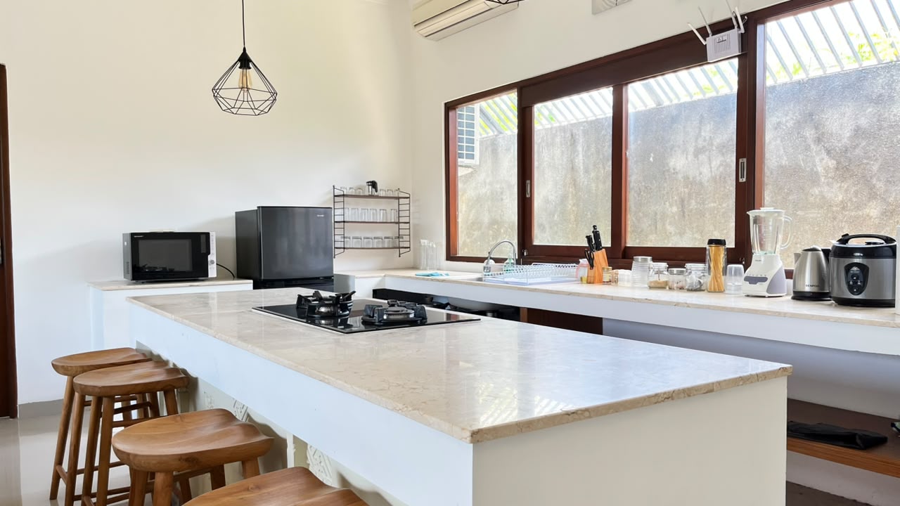 Homey 3 Bedroom Villa in Prime Umalas Location — image 4