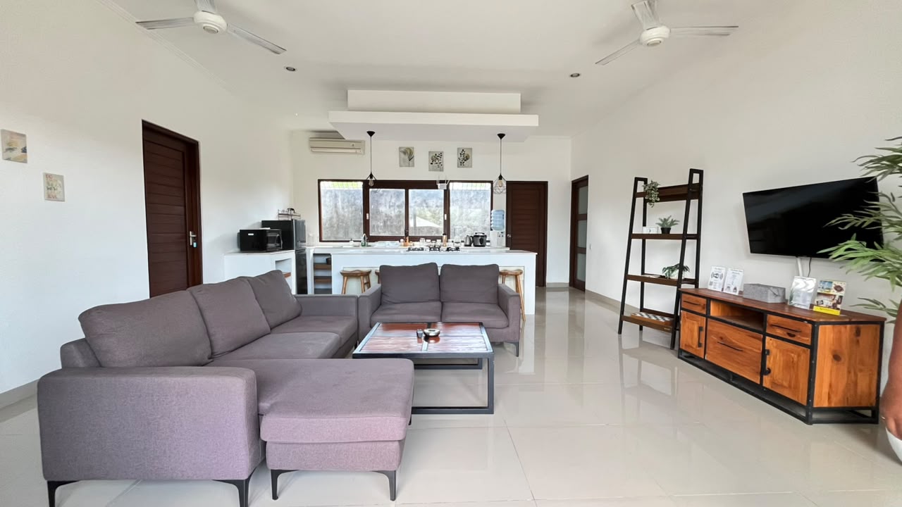 Homey 3 Bedroom Villa in Prime Umalas Location — image 3