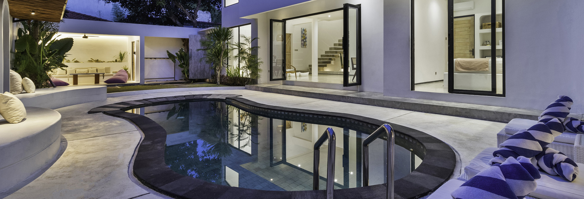 Villa Xaymaca Pecatu ~ Asia Holiday Retreats, Luxury Villas. Handpicked by Experts