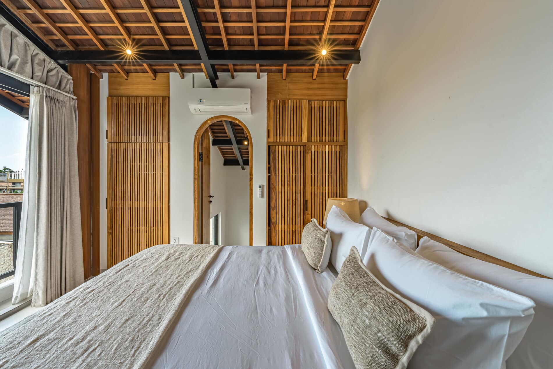 Luxury 2 Bedroom Spanish Mediterranean Villa Near Seseh Beach — image 9