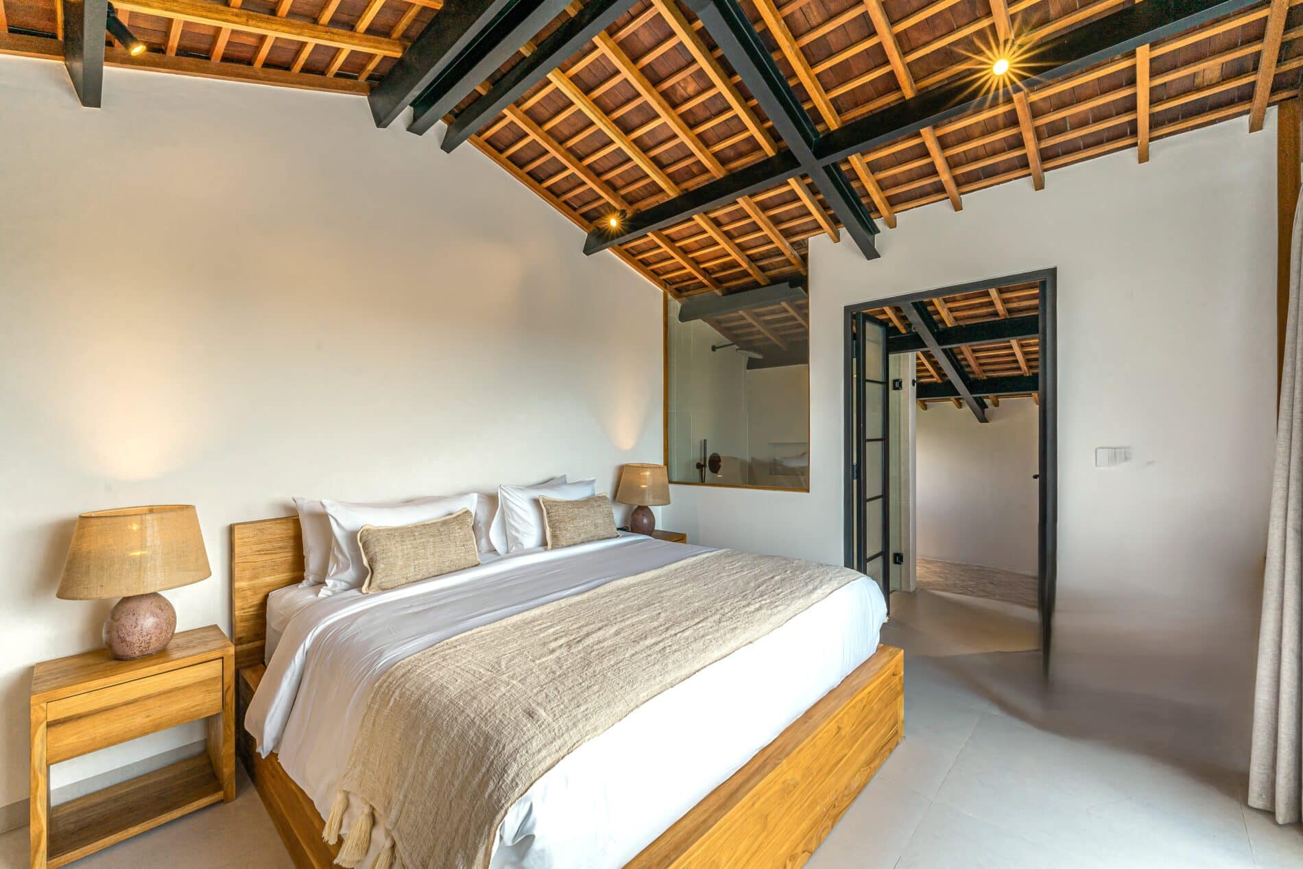 Luxury 2 Bedroom Spanish Mediterranean Villa Near Seseh Beach — image 8