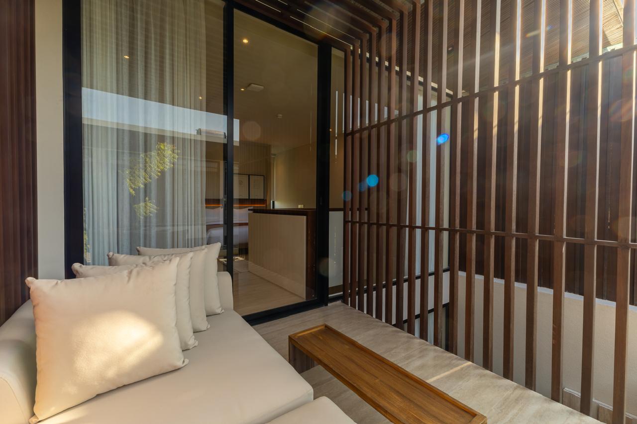 Modern 1-Bedroom Duplex Townhouse with Private Pool in Umalas — image 11
