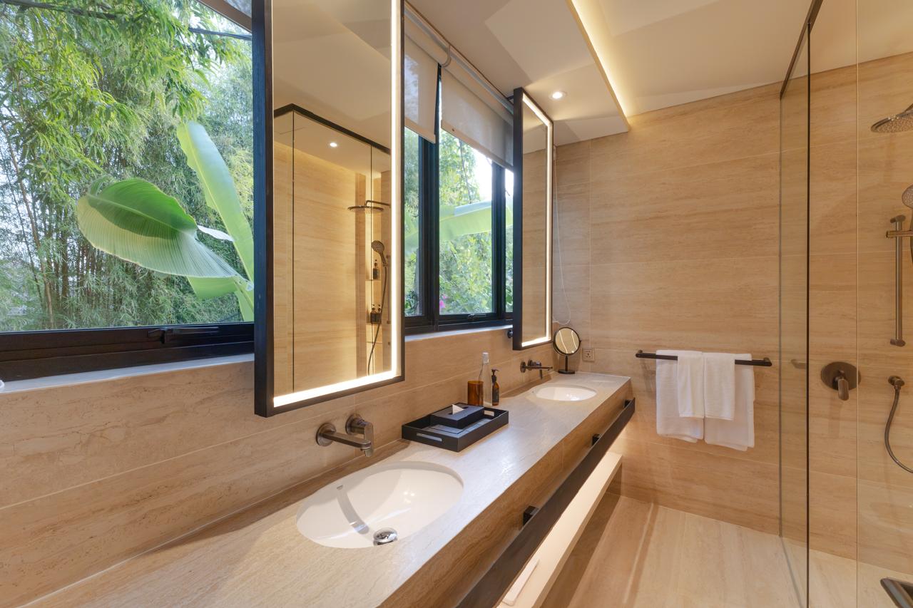 Fully Furnished 2-Bedroom Duplex Townhouse with Private Pool in Umalas — image 8