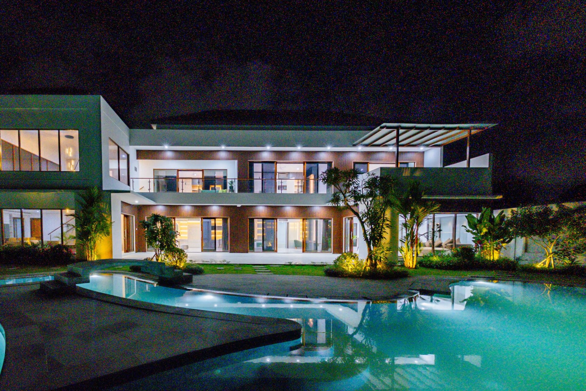 5-Bedroom with River Pool in Pandawa / Bukit Kutuh