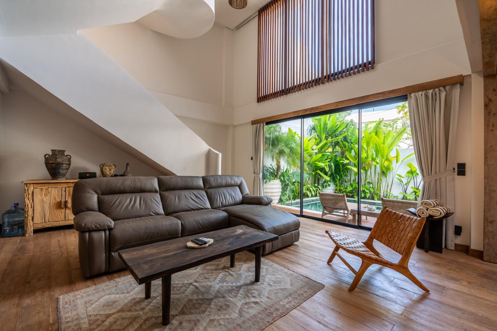 Modern Fully Furnished 3-Bedroom Villa for Monthly and Yearly Rental in Berawa — image 6