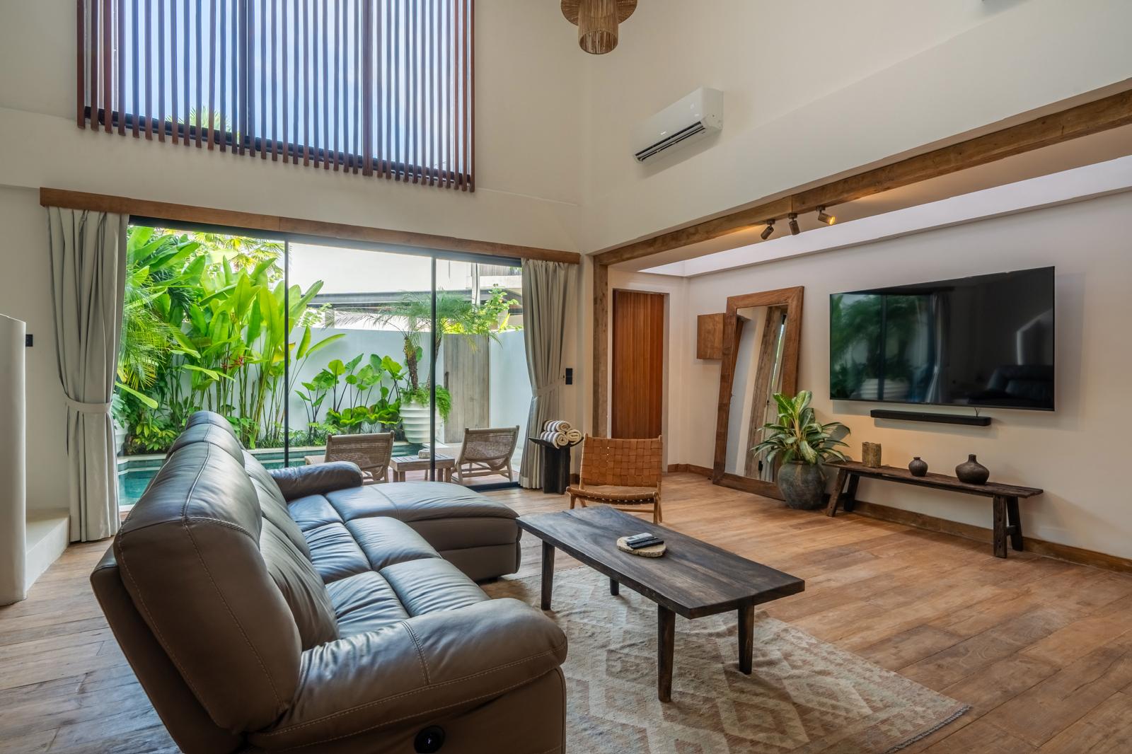 Modern Fully Furnished 3-Bedroom Villa for Monthly and Yearly Rental in Berawa — image 9