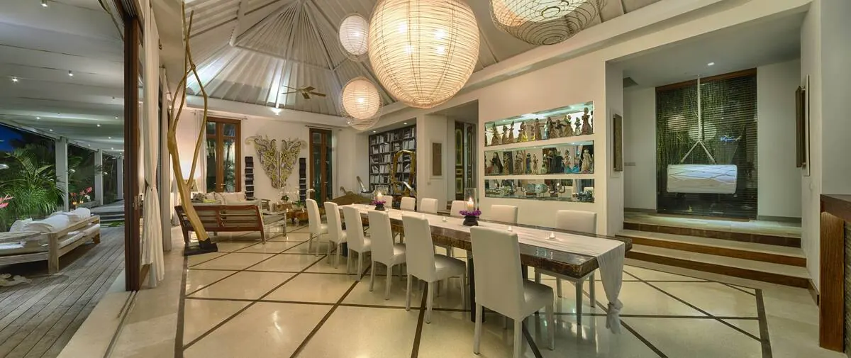 7 BR White Rice-Field Villa Canggu — 7BR Villa Rental in Canggu — image 12