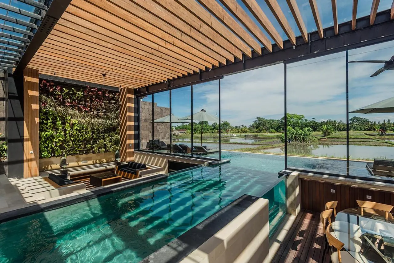 4 BR Glass Rice-Field Villa Ubud — 4BR Villa Rental in Ubud — image 3