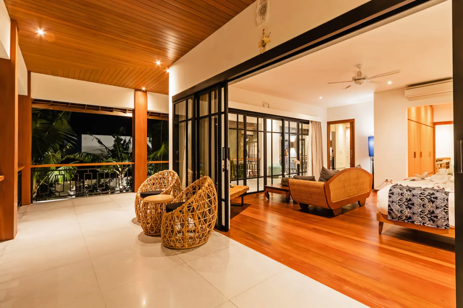 6 BR Architect-Designed Tropical Garden Villa Canggu — 6BR Villa Rental in Canggu — image 8