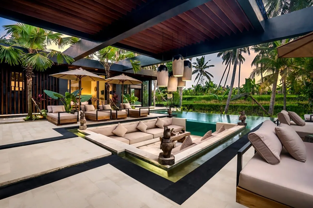 10 BR Rice-Field Tropical-Modern Estate Ubud — 10BR Estate Rental in Ubud — image 1