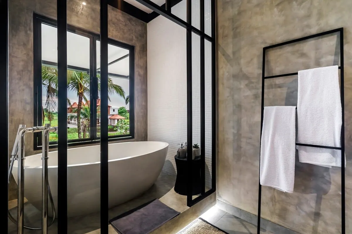 3 BR Industrial Tropical Garden House Ubud — 3BR House Rental in Ubud — image 9