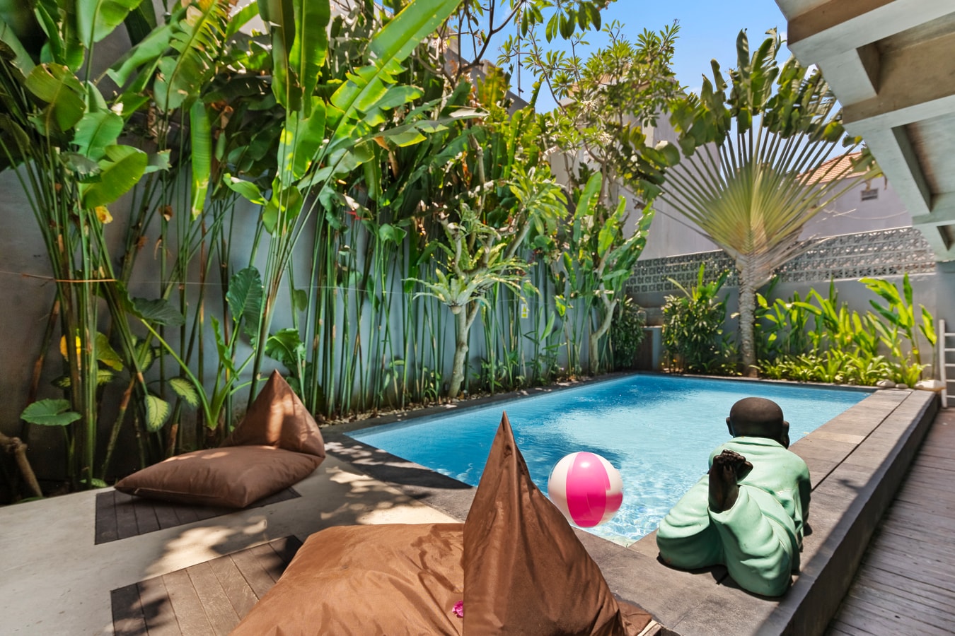 Loft 1K Futuristik dekat Pantai Double Six & Kafe - Seminyak, Bali — image 13