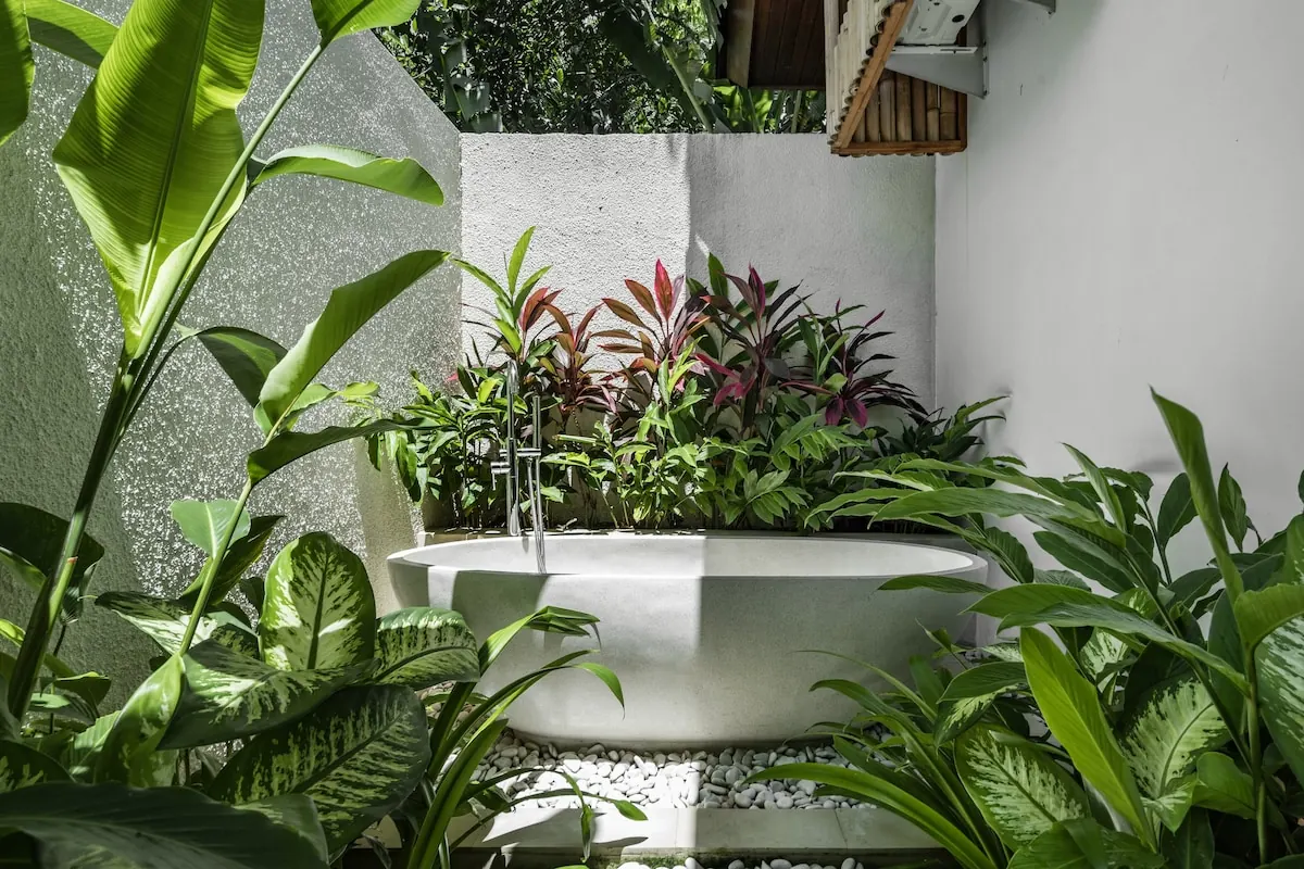6 BR Tropical Garden Pavilion Villa Ubud — 6BR Villa Rental in Ubud — image 6