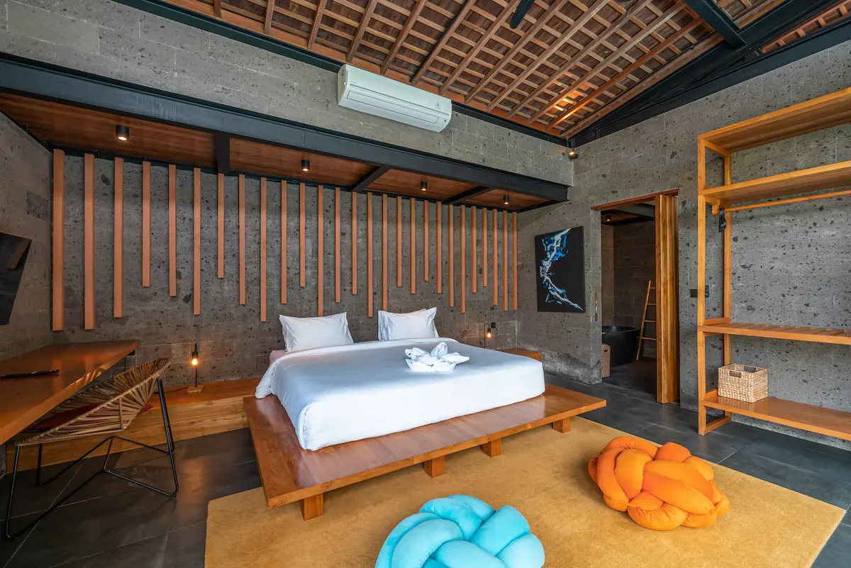8 BR Wellness Walk-to-Beach Estate Canggu — 8BR Estate Rental in Pererenan — image 12