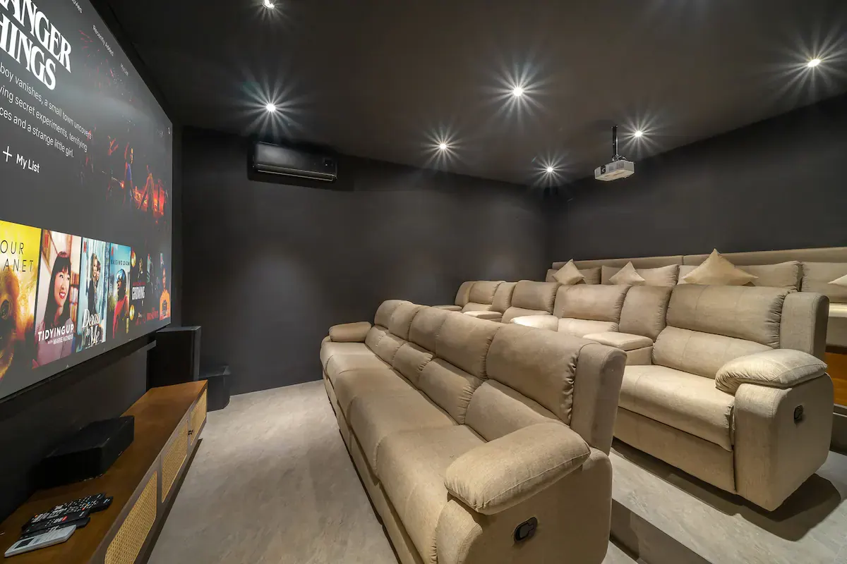 12 BR Cinema Pool Estate Ubud — 12BR Estate Rental in Ubud — image 3
