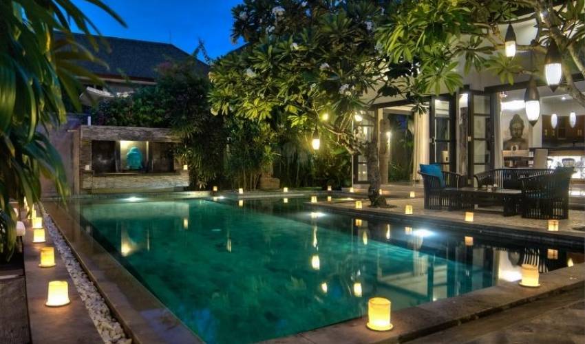 Seminyak Villa 3237 — image 2