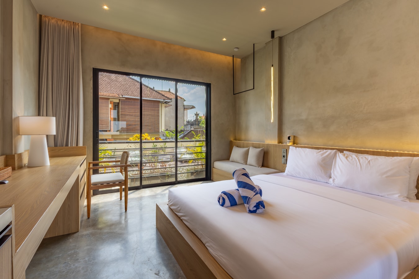 1BR Ubud Studio | 8 mins to Ubud Market & Palace - Ubud, Bali — image 5