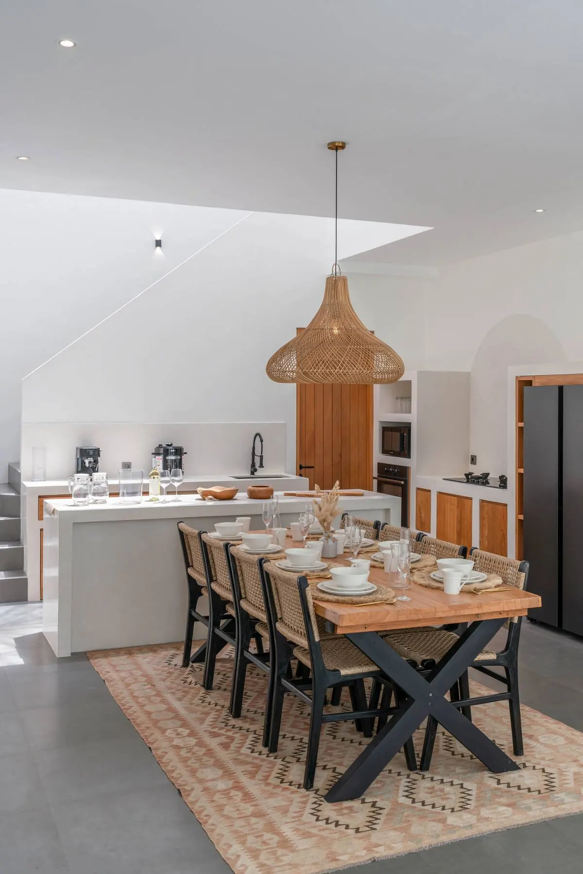 5 BR Mediterranean Rooftop Villa Canggu — 5BR Villa Rental in Canggu — image 15