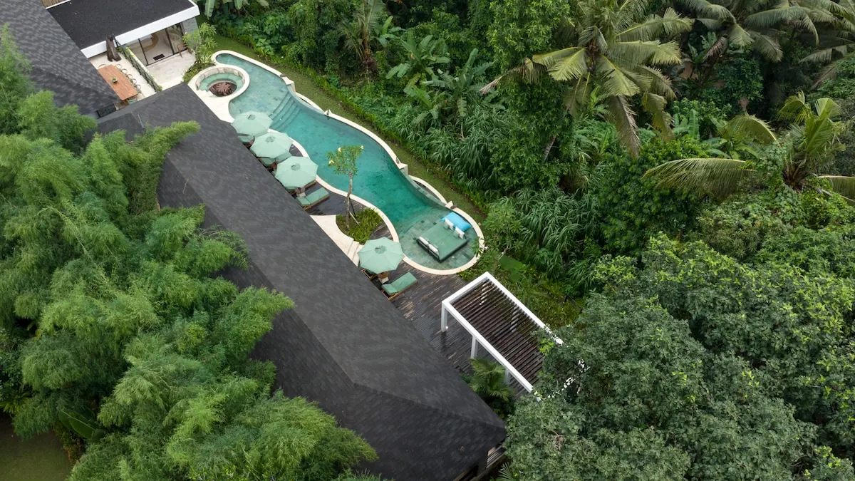 6 BR Glass Tropical Garden Residence Ubud — 6BR Residence Rental in Ubud — image 2