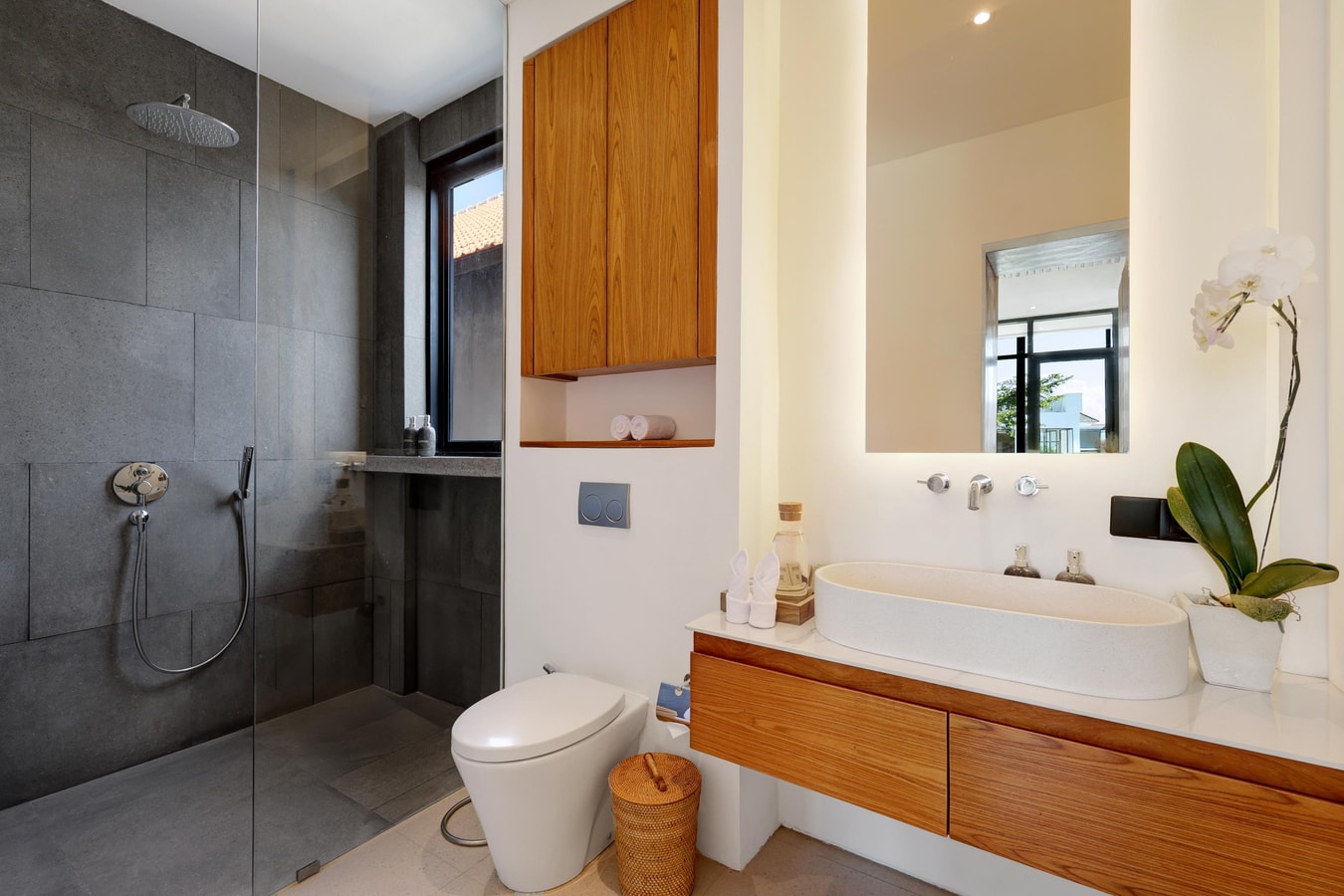 Canggu 2BR Luxury Retreat Villa w/ Private Pool in Canggu, Bali — image 7