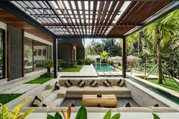 4 BR Tropical-Modern Jungle Retreat Ubud — 4BR Villa Rental in Ubud — image 5