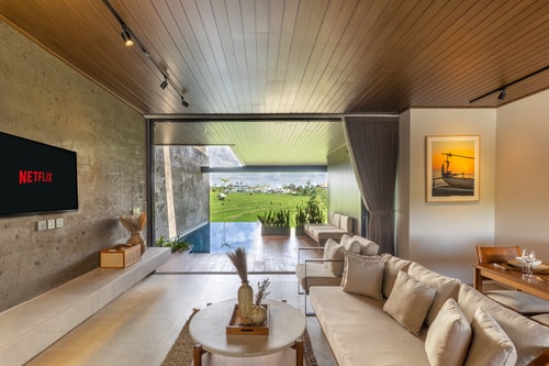 3BR Canggu Paddy View Pool Villa | Near Gym in Pererenan, Bali — image 10