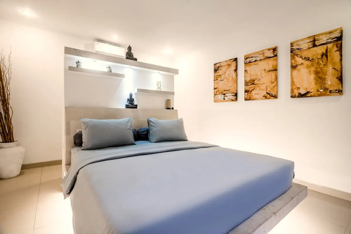 6 BR Tropical Garden Pool Villa Seminyak — 6BR Villa Rental in Seminyak — image 12