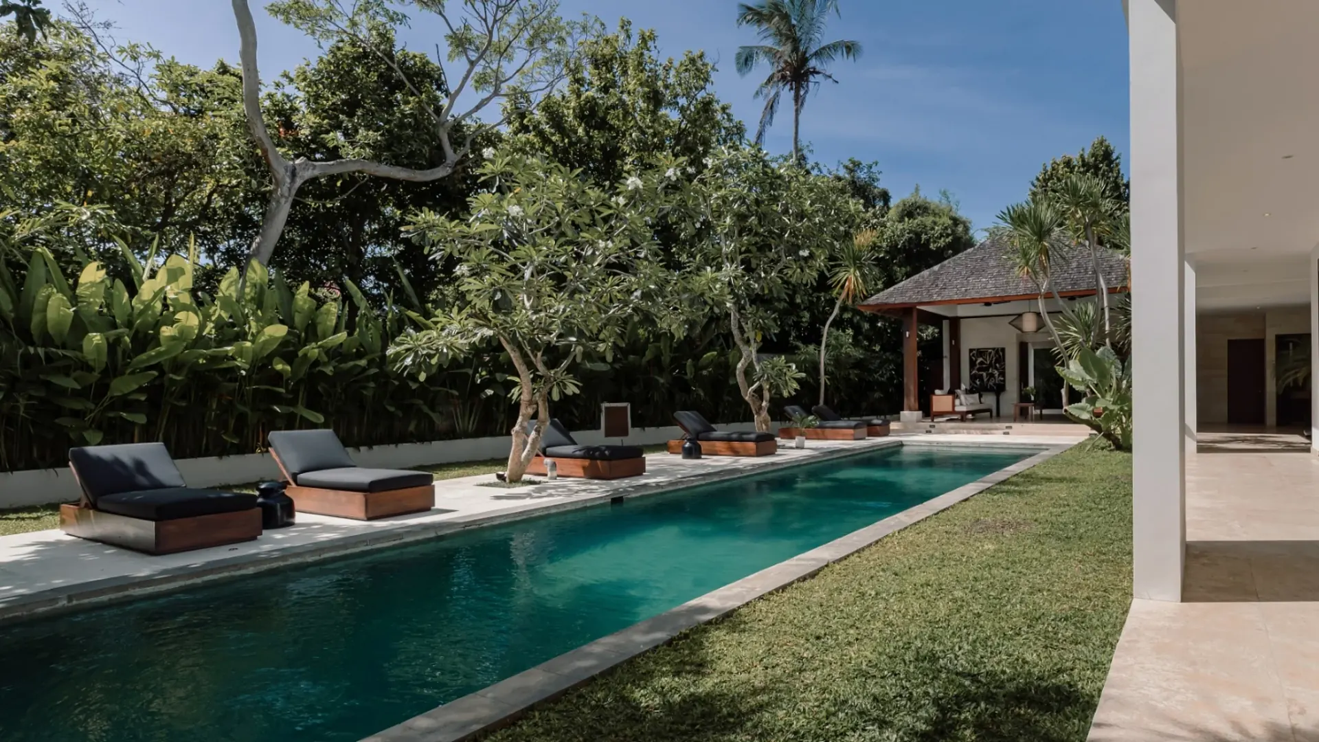 3 BR Private Villa Seminyak — 3BR Villa Rental in Seminyak — image 2