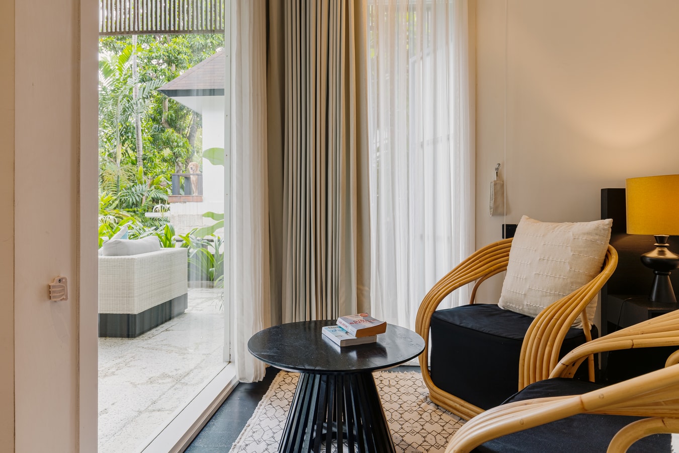 5 Stars Boutique Villa Umalas - Pool & BBQ in Seminyak, Bali — image 19