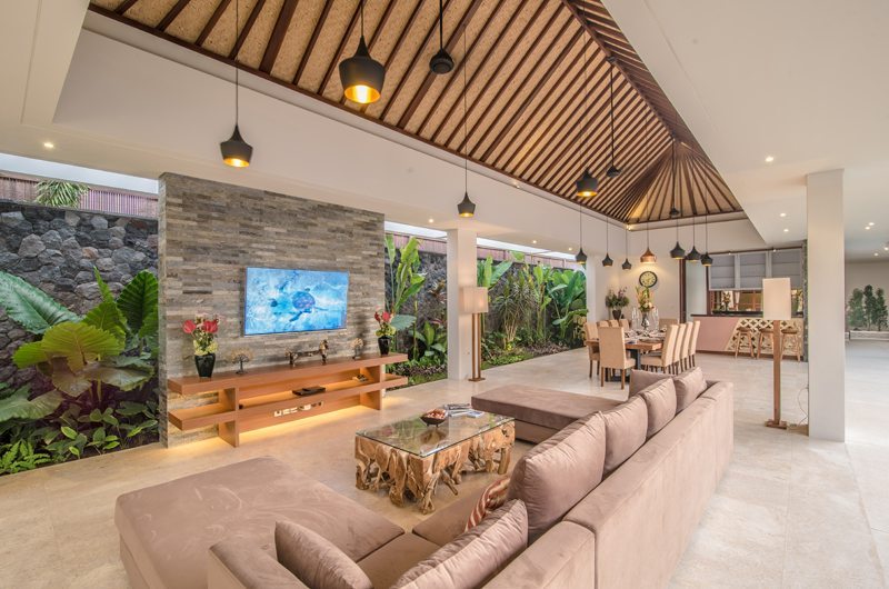 FREEDOM VILLA in Seminyak — image 9