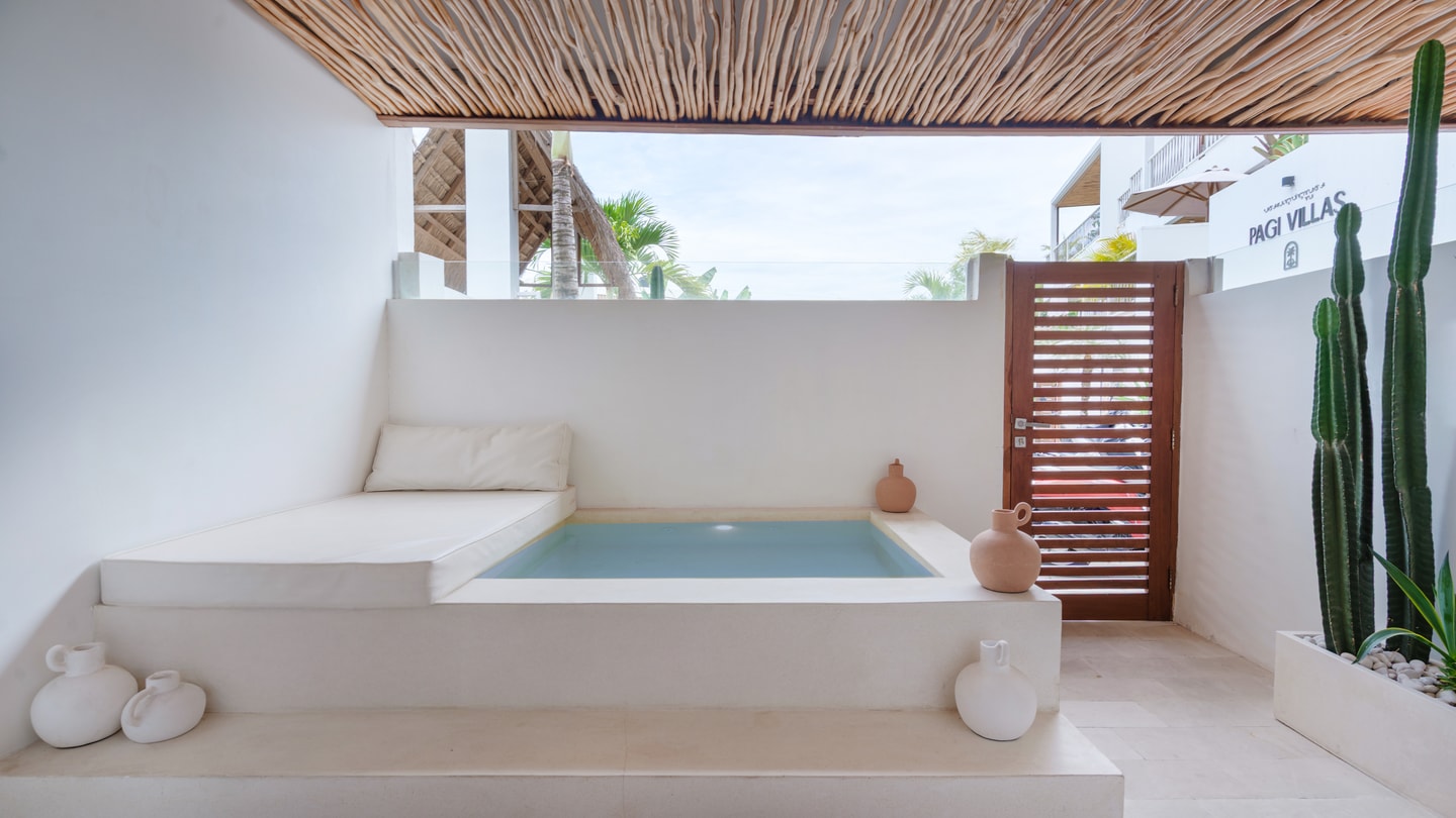 Pagi - Canggu 1BR Suite with Private Pool and Terrace - Canggu, Bali — image 17