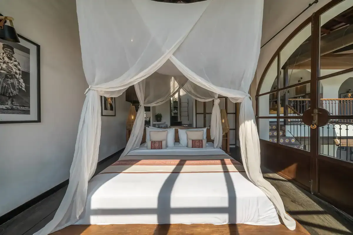6 BR Private Pool Villa Canggu — 6BR Villa Rental in Canggu — image 18