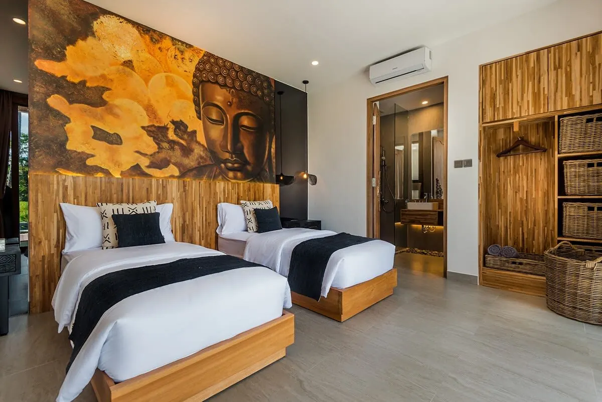 4 BR Rice-Field Yoga Retreat Ubud — 4BR Villa Rental in Ubud — image 16