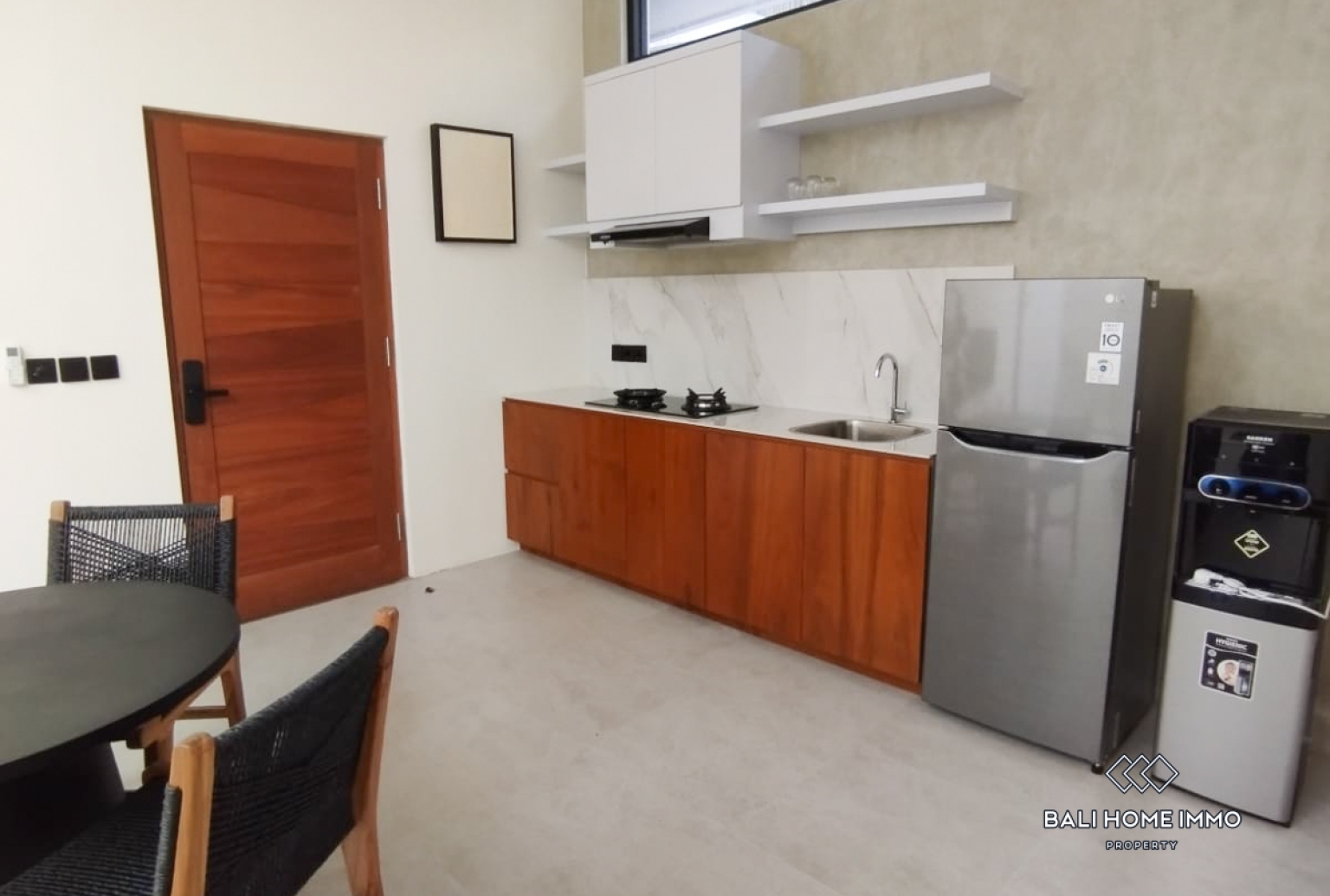 beautiful 1 bedroom loft for rent in Pererenan Bali — image 3
