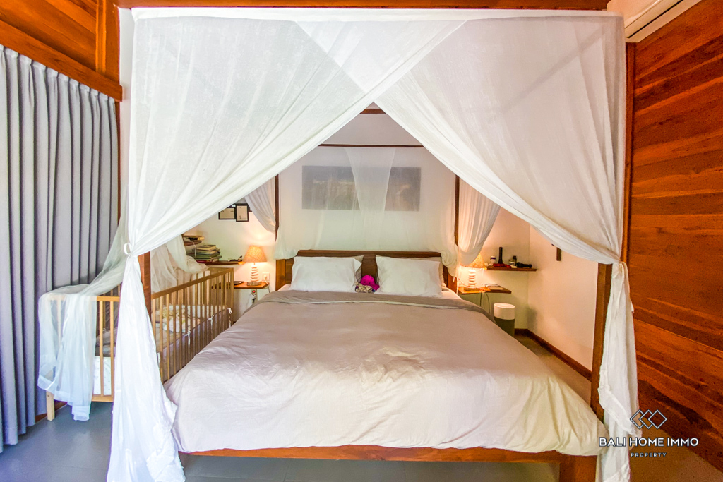 BEAUTIFUL 2 BEDROOM VILLA FOR YEARLY RENTAL NEAR SESEH BEACH BALI — image 8