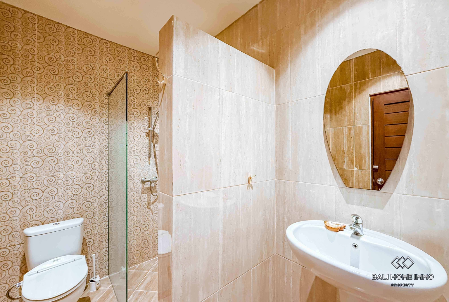 BEAUTIFUL 2 BEDROOMS VILLA FOR YEARLY & MONTHLY RENTAL IN BALI - UNGASAN — image 15