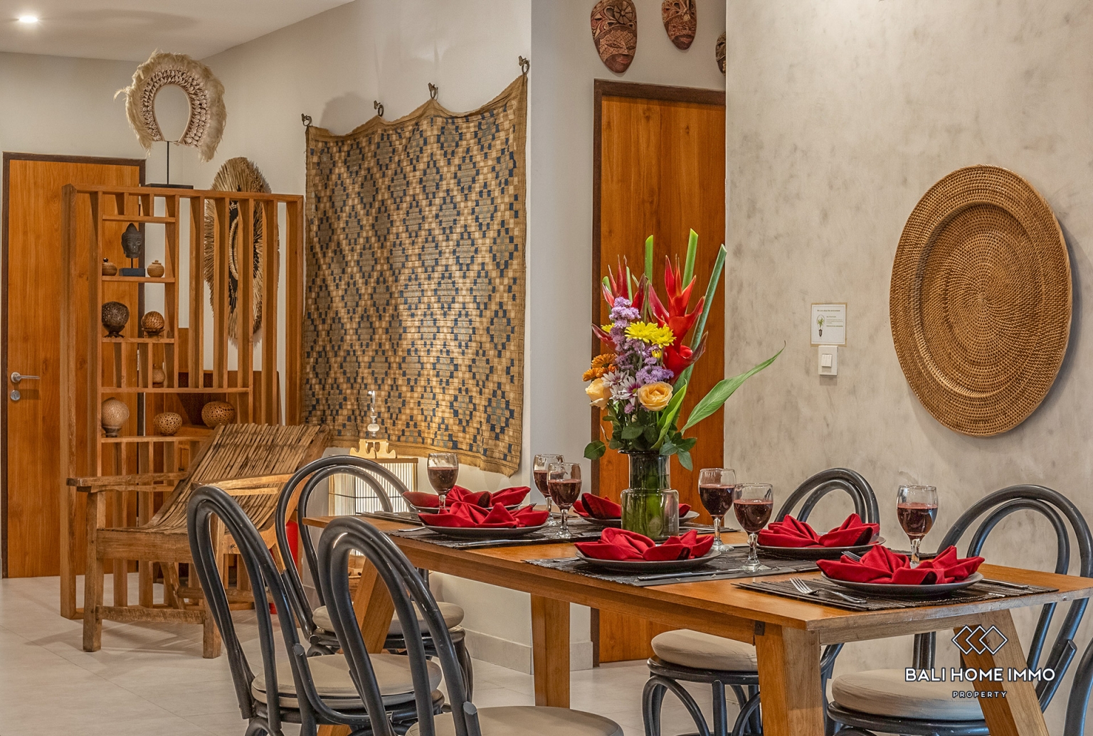 Beautiful 3 Bedrooms villa for Rental in Bali Canggu Berawa — image 7