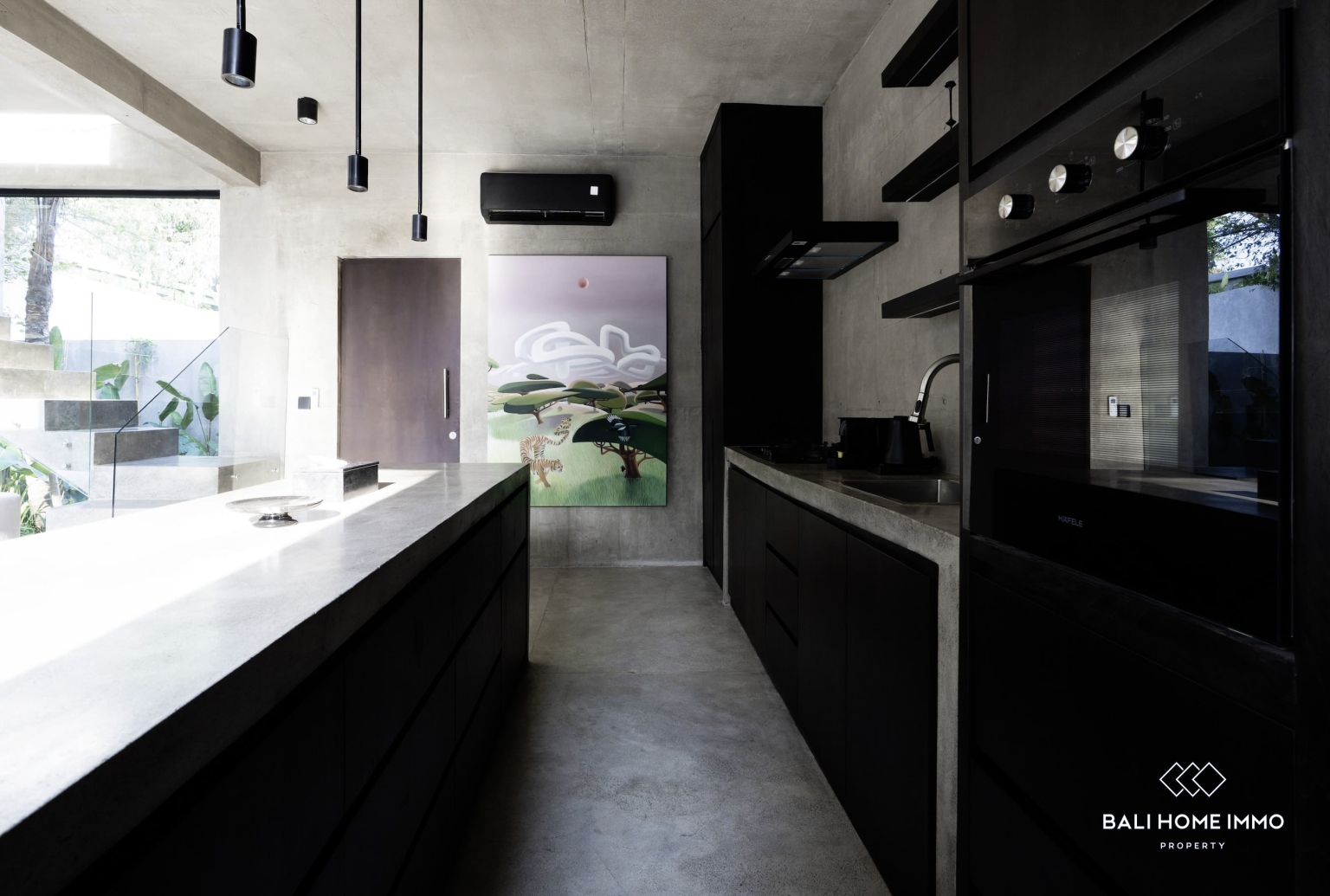 BEAUTIFUL 5 BEDROOMS VILLA FOR YEARLY & MONTHLY RENTAL IN ULUWATU - NYANG NYANG — image 8